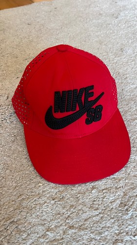 Casquette snapback rouge - , nike